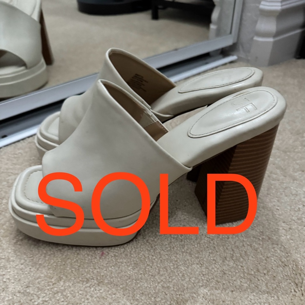 Clog style slip on